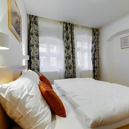 Апартаменты Hviezdoslavova Apartments, Centre, Parking Available Трнава