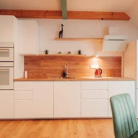 Hviezdoslavova Apartments, Centre, Parking Available Апартаменты *