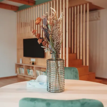 Hviezdoslavova Apartments, Centre, Parking Available アパート *