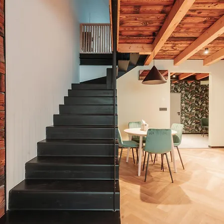 Hviezdoslavova Apartments, Centre, Parking Available *