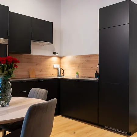 Hviezdoslavova Apartments, Centre, Parking Available Апартаменты *