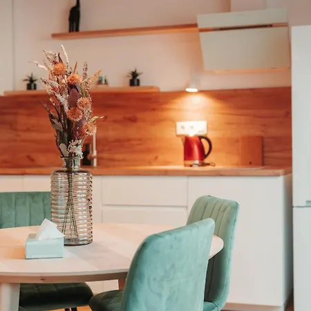 Hviezdoslavova Apartments, Centre, Parking Available *