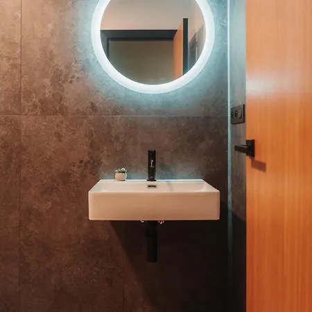Апартаменты Hviezdoslavova Apartments, Centre, Parking Available *