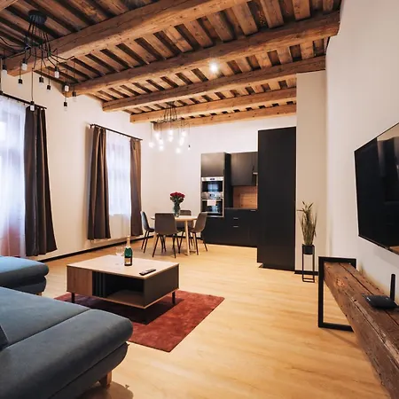 Lägenhet Hviezdoslavova Apartments, Centre, Parking Available *