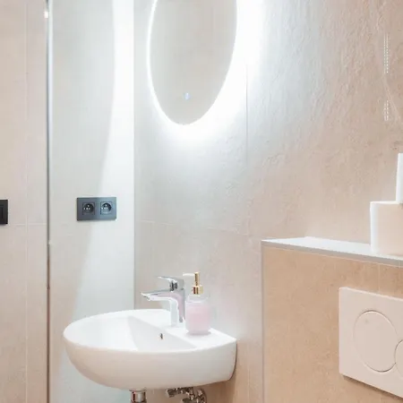 Hviezdoslavova Apartments, Centre, Parking Available Trnava